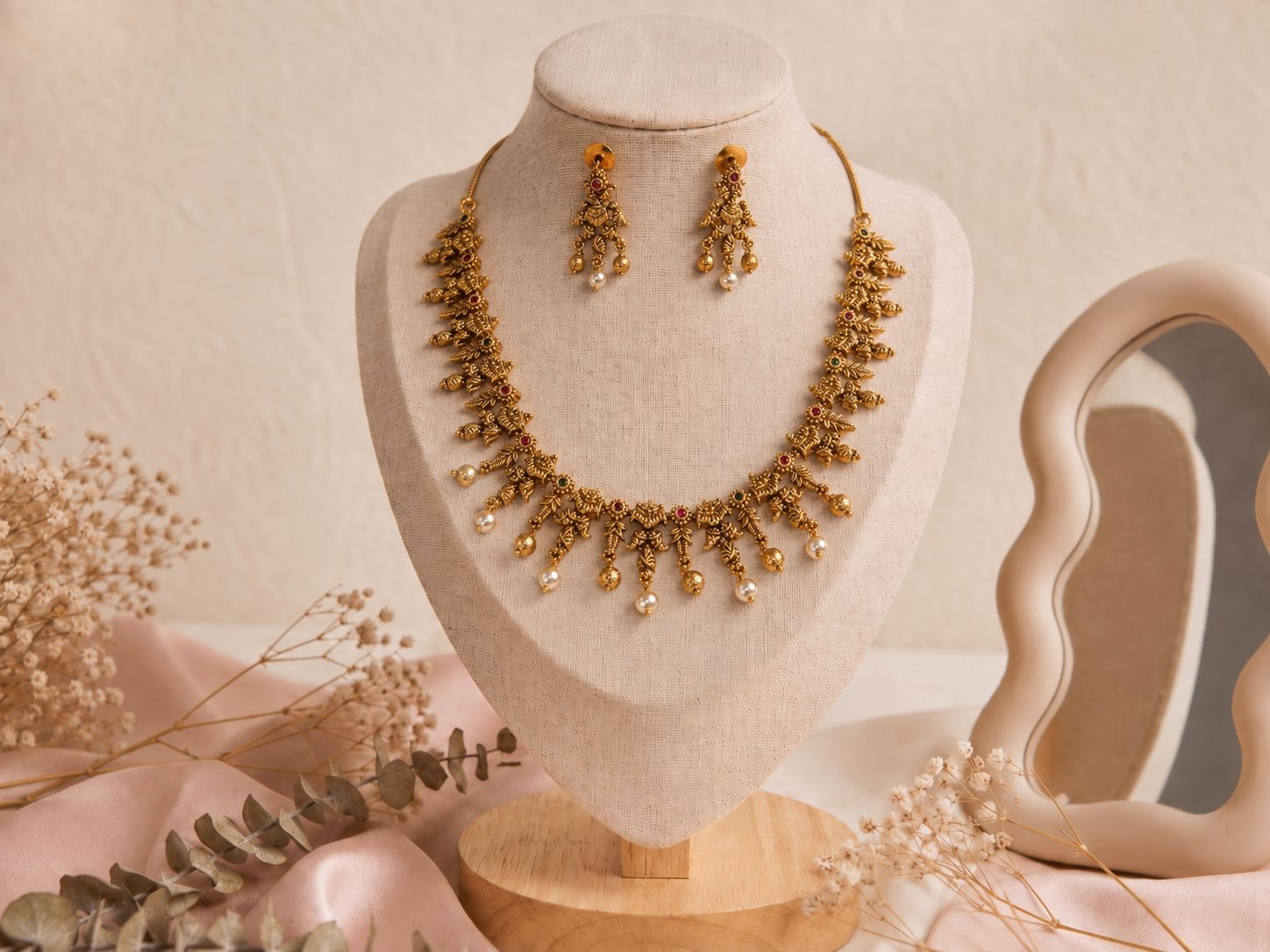 Regal Gold-Tone Ruby Temple Necklace Set