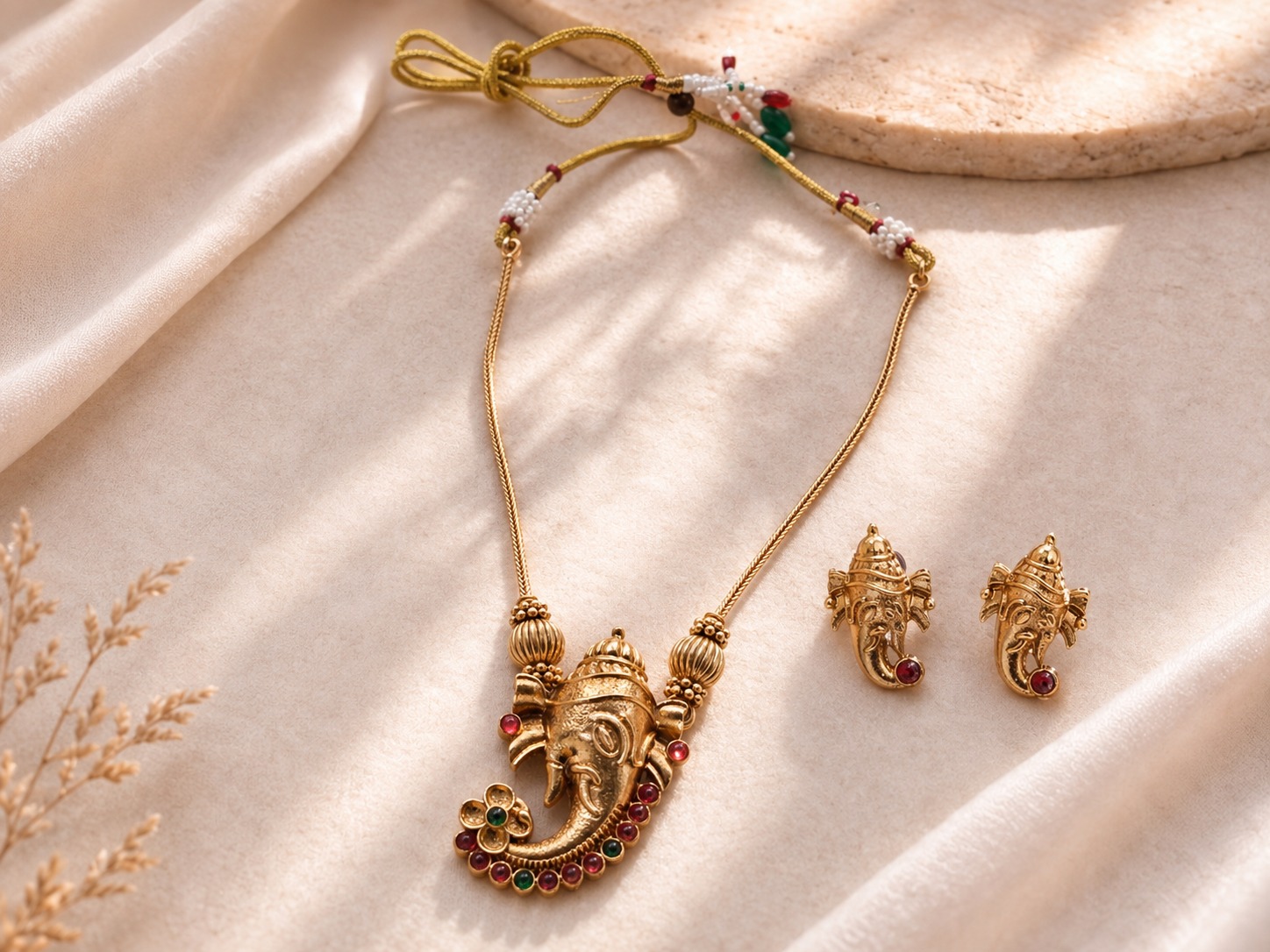 Ganesha Temple Pendant Necklace Set