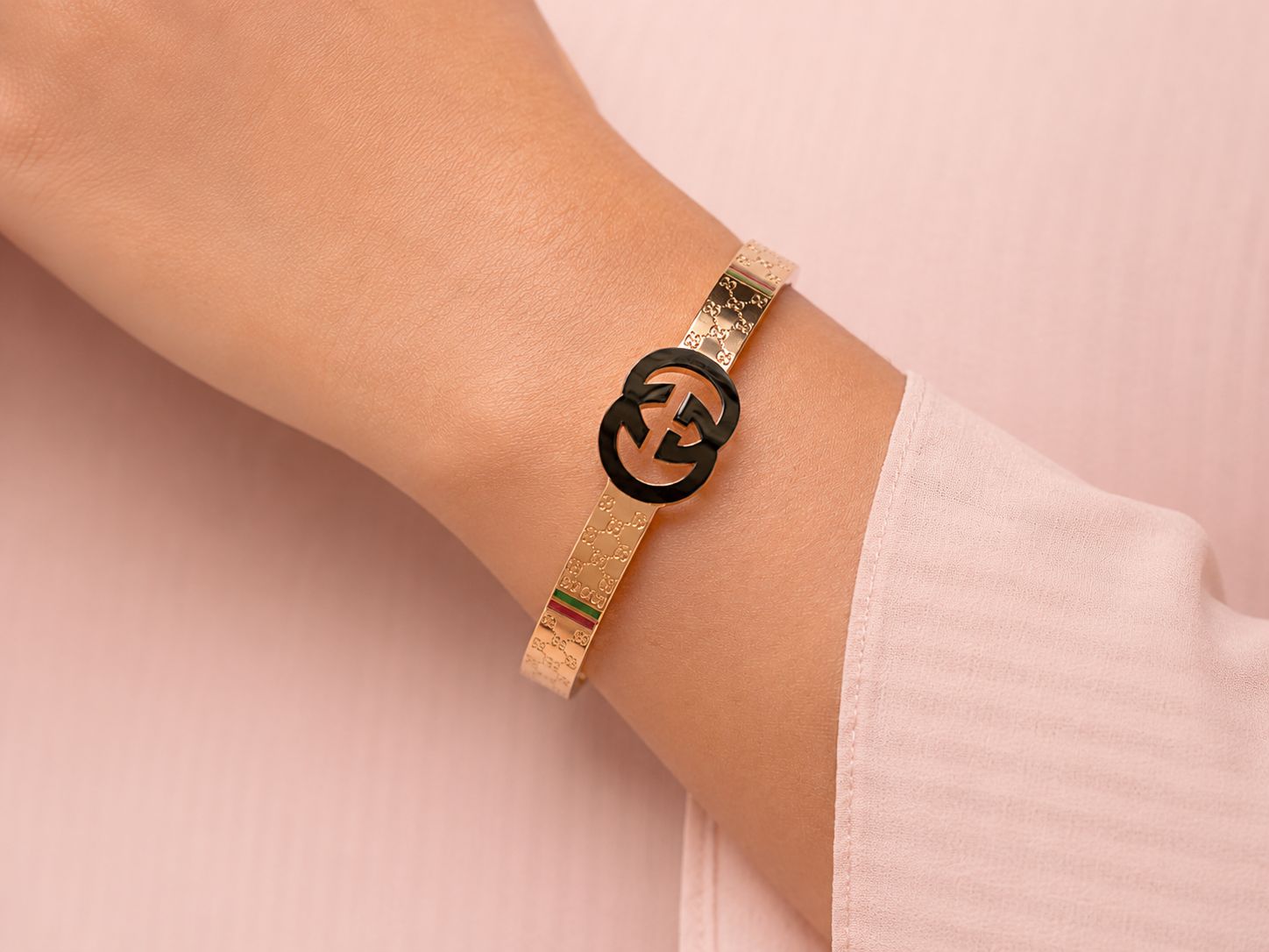 Black & Rose Gold Designer Pattern Bangle