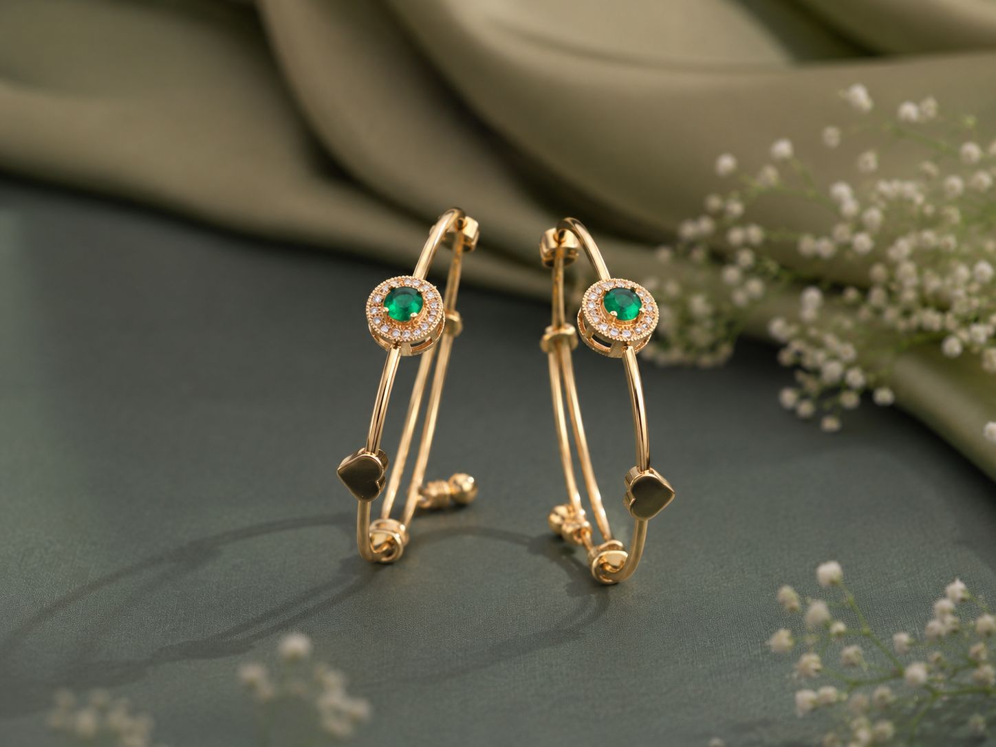 Rose Gold Green Stone Heart Charm Bangle