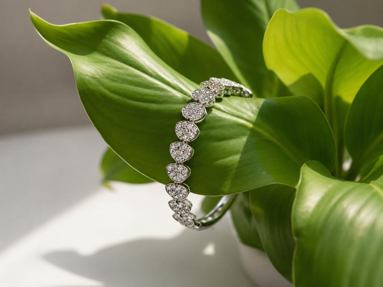 Silver-Finish Sparkling Leaf Bangle
