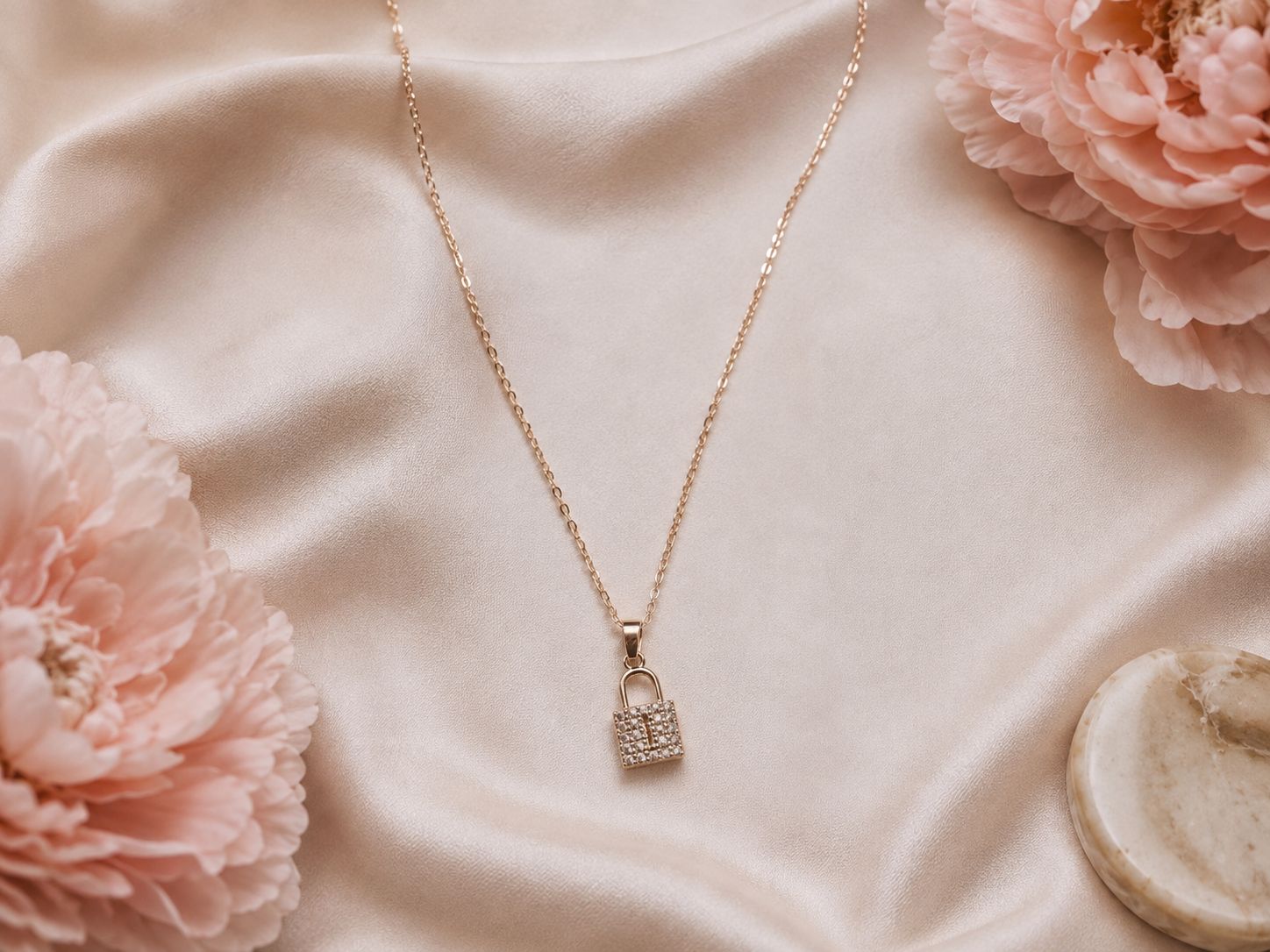 Rose Gold Rhinestone Padlock Pendant Chain