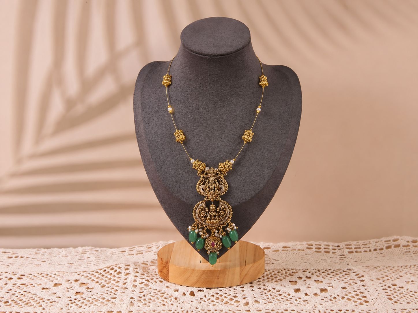 Green Beaded Temple Pendant Invisible Chain